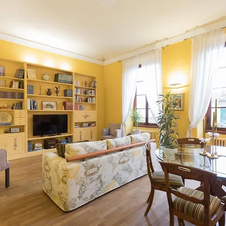 A Touch Of History, In Santa Reparata Apartament