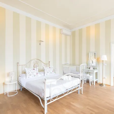 A Touch Of History, In Santa Reparata Florence