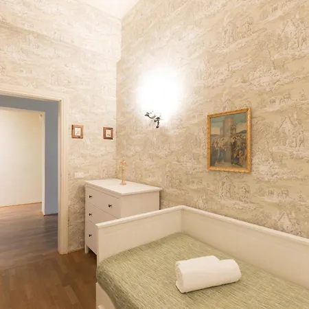 A Touch Of History, In Santa Reparata *