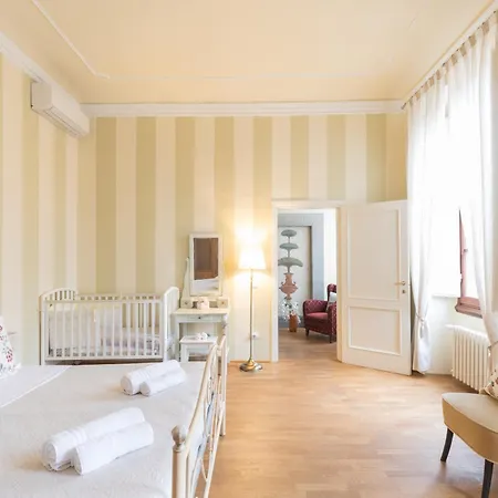 A Touch Of History, In Santa Reparata *