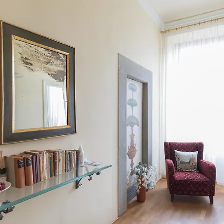 A Touch Of History, In Santa Reparata Apartment
